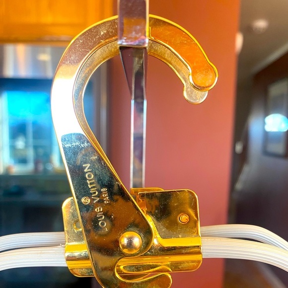 2 Piece: LOUIS VUITTON Gold Tone & Gray Retractable Hangers, EUC - Picture 3 of 13